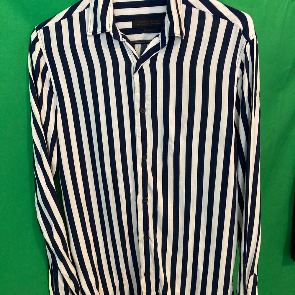 Men’s Zara button down shirt - Picture 2 of 4